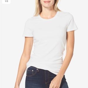 New Tommy John second skin white tee size small